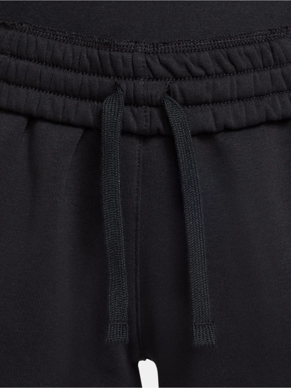 Nike sportswear club